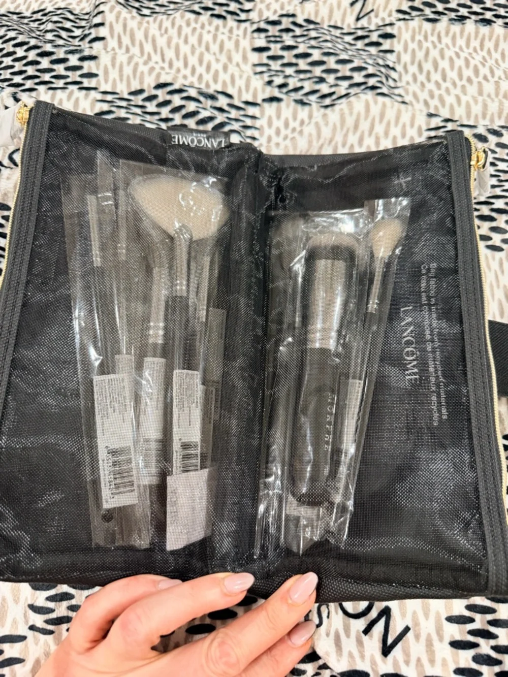 10 Piece Black/Silver Morphe Makeup Brush Set & Lancôme Paris Cosmetic Bag- New✨